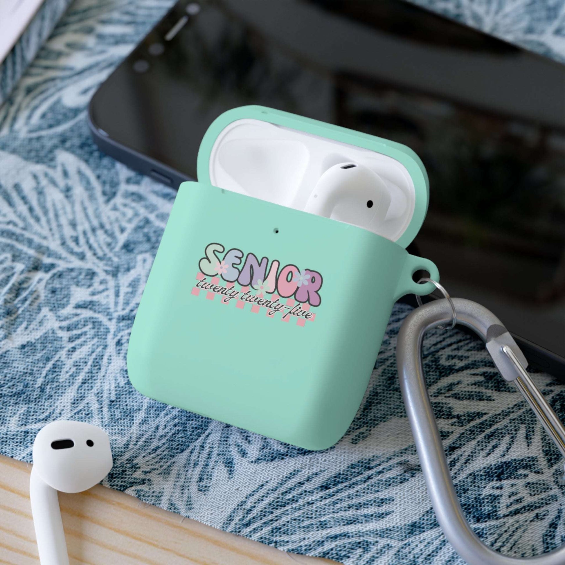 senior pastel 2025, airpods case, mint, retro design, class of 2025